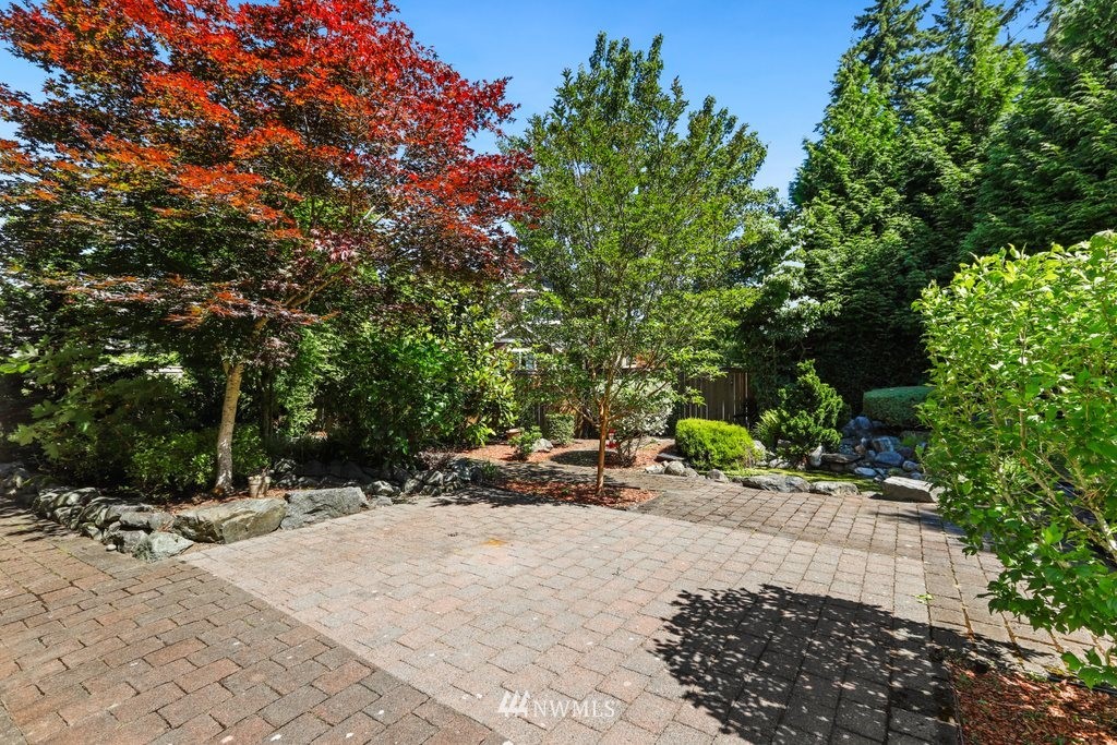 21819 44th Drive Southeast Bothell, WA 98021 - Photo 35 of 40
