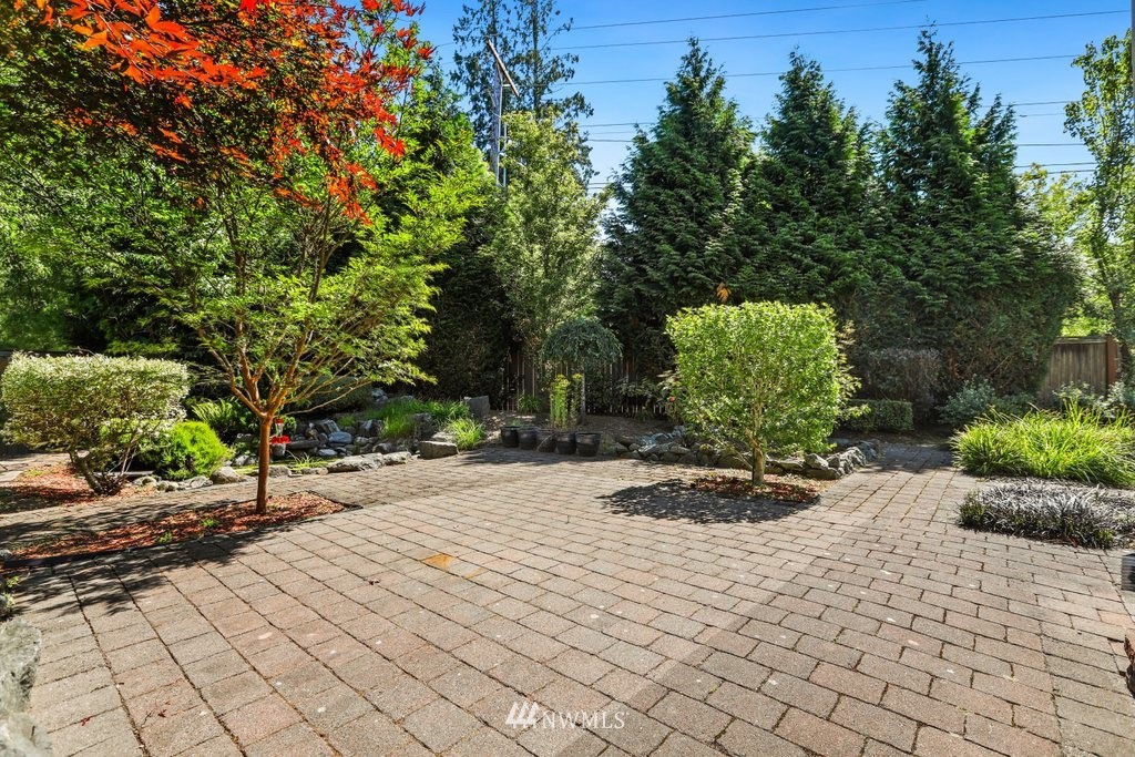 21819 44th Drive Southeast Bothell, WA 98021 - Photo 36 of 40