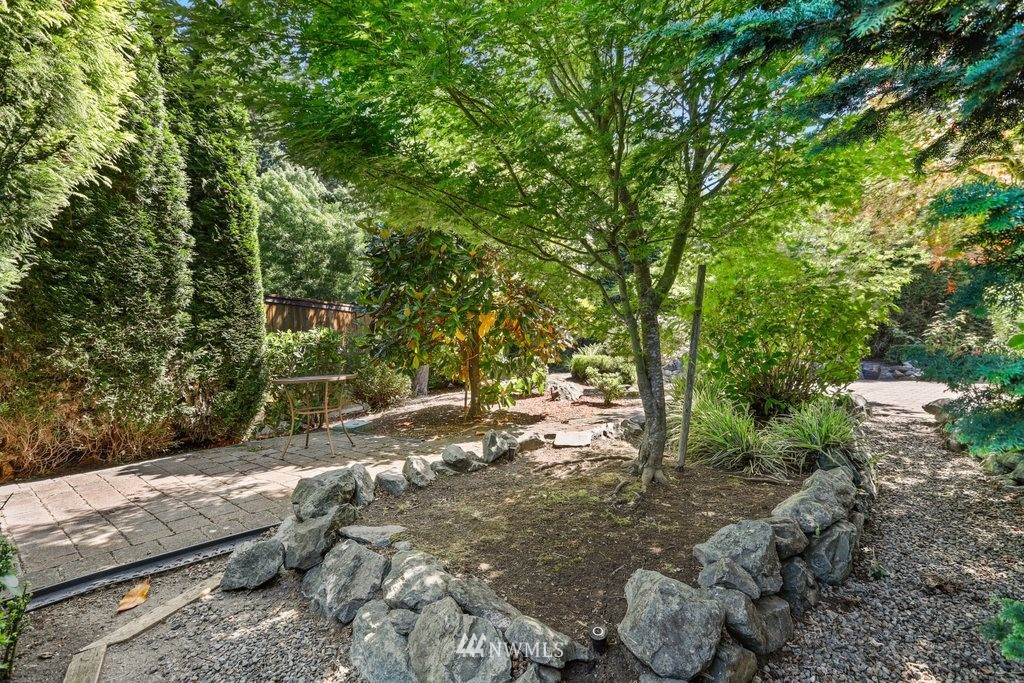 21819 44th Drive Southeast Bothell, WA 98021 - Photo 38 of 40