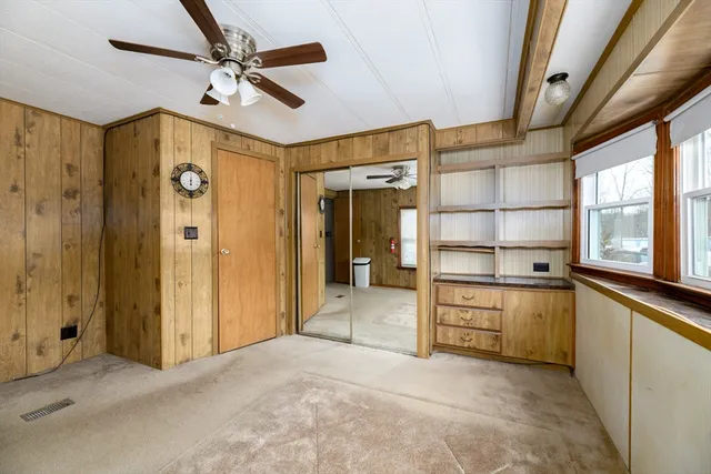 $119,000 | 12 Presidential Circle, West Brookfield, MA 01585