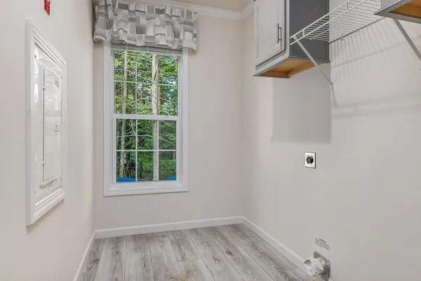 $349,900 | 3 Alison Circle, Hampton, NH 03842