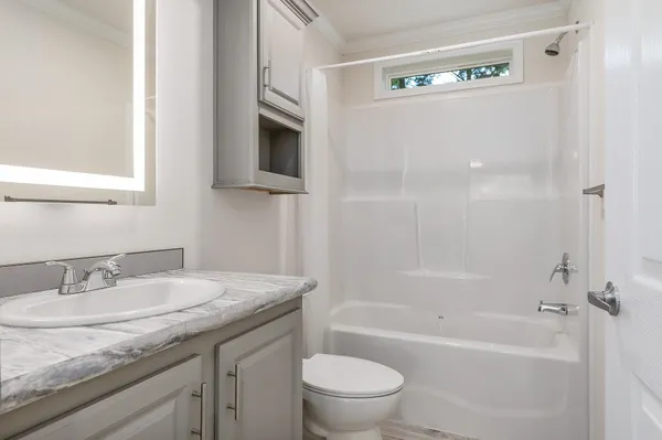 $349,900 | 3 Alison Circle, Hampton, NH 03842