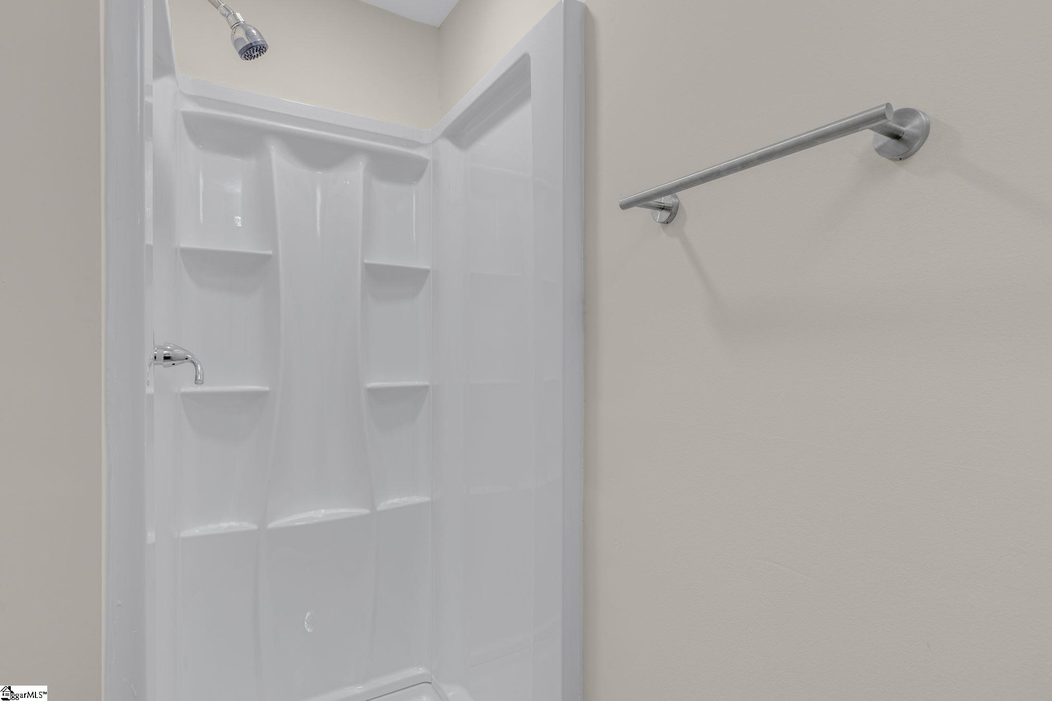 9 Hampton Street Ware Shoals, SC 29692 - Photo 17 of 38