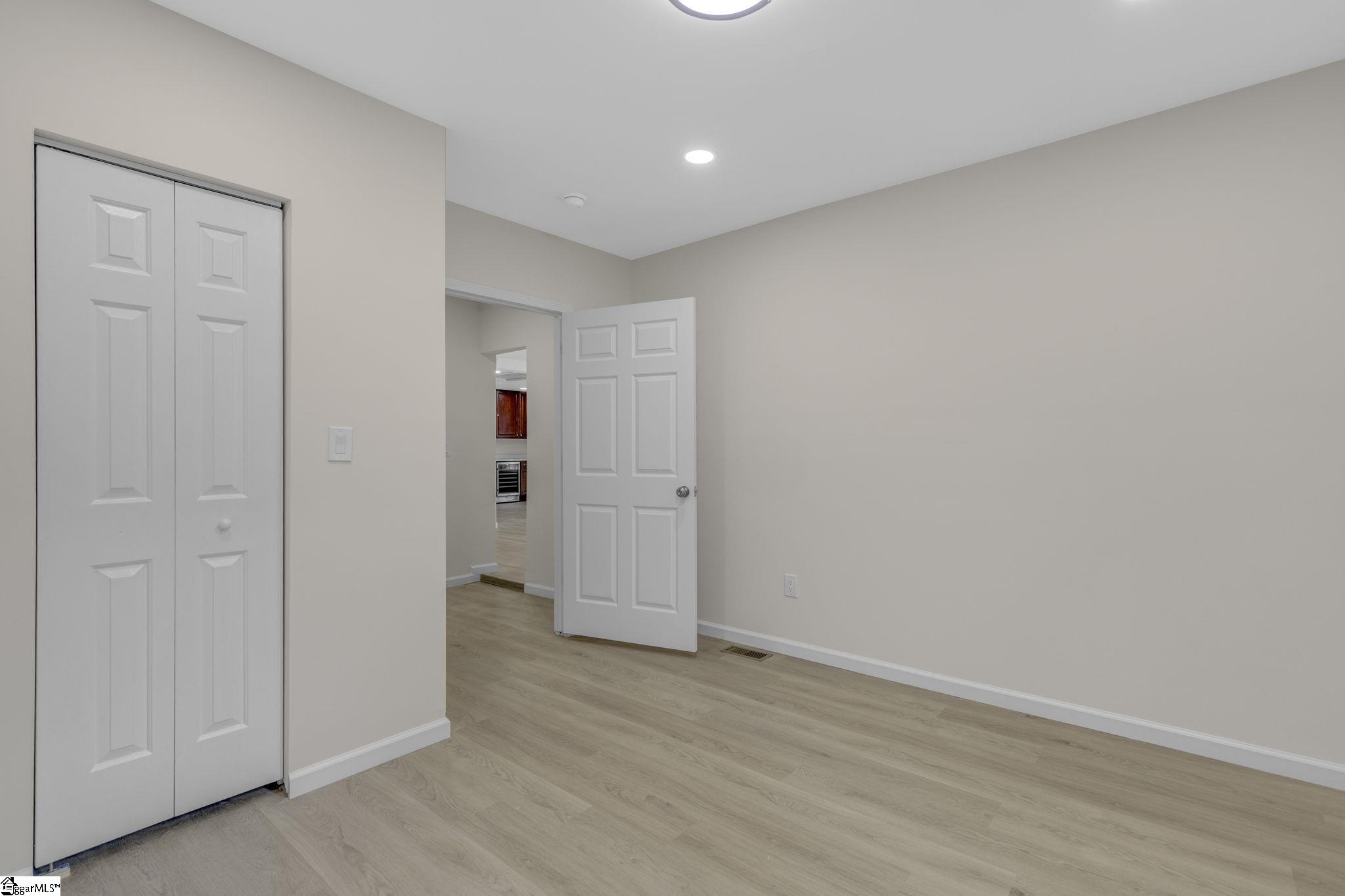 9 Hampton Street Ware Shoals, SC 29692 - Photo 19 of 38