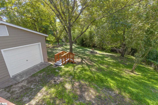 $244,900 | 9 Hampton Street, Ware Shoals, SC 29692