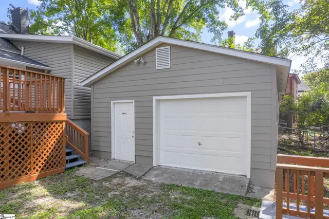 $244,900 | 9 Hampton Street, Ware Shoals, SC 29692