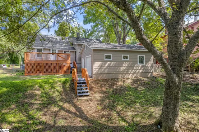 $244,900 | 9 Hampton Street, Ware Shoals, SC 29692