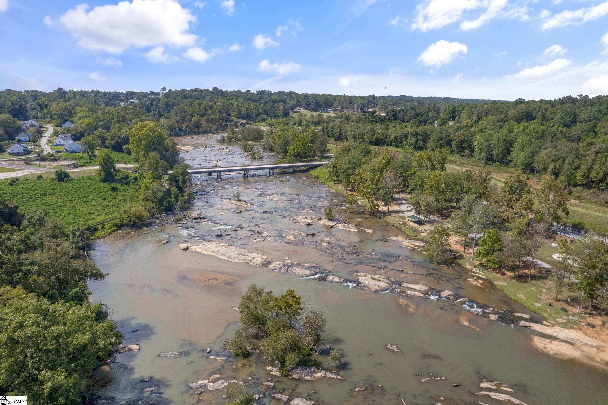 9 Hampton Street Ware Shoals, SC 29692 - Photo 37 of 38