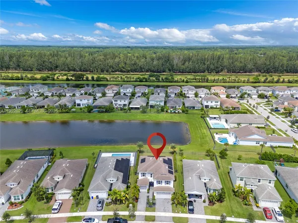 $899,999 | 15769 Hummingbird Lane, Loxahatchee, FL 33470