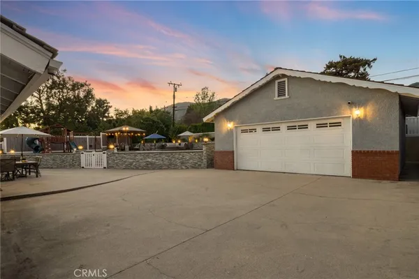 $1,499,990 | 735 East Sierra Madre, Glendora, CA 91741