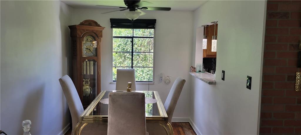 629 Grove Road Verona, PA 15147 - Photo 7 of 24 Gallery Image 7