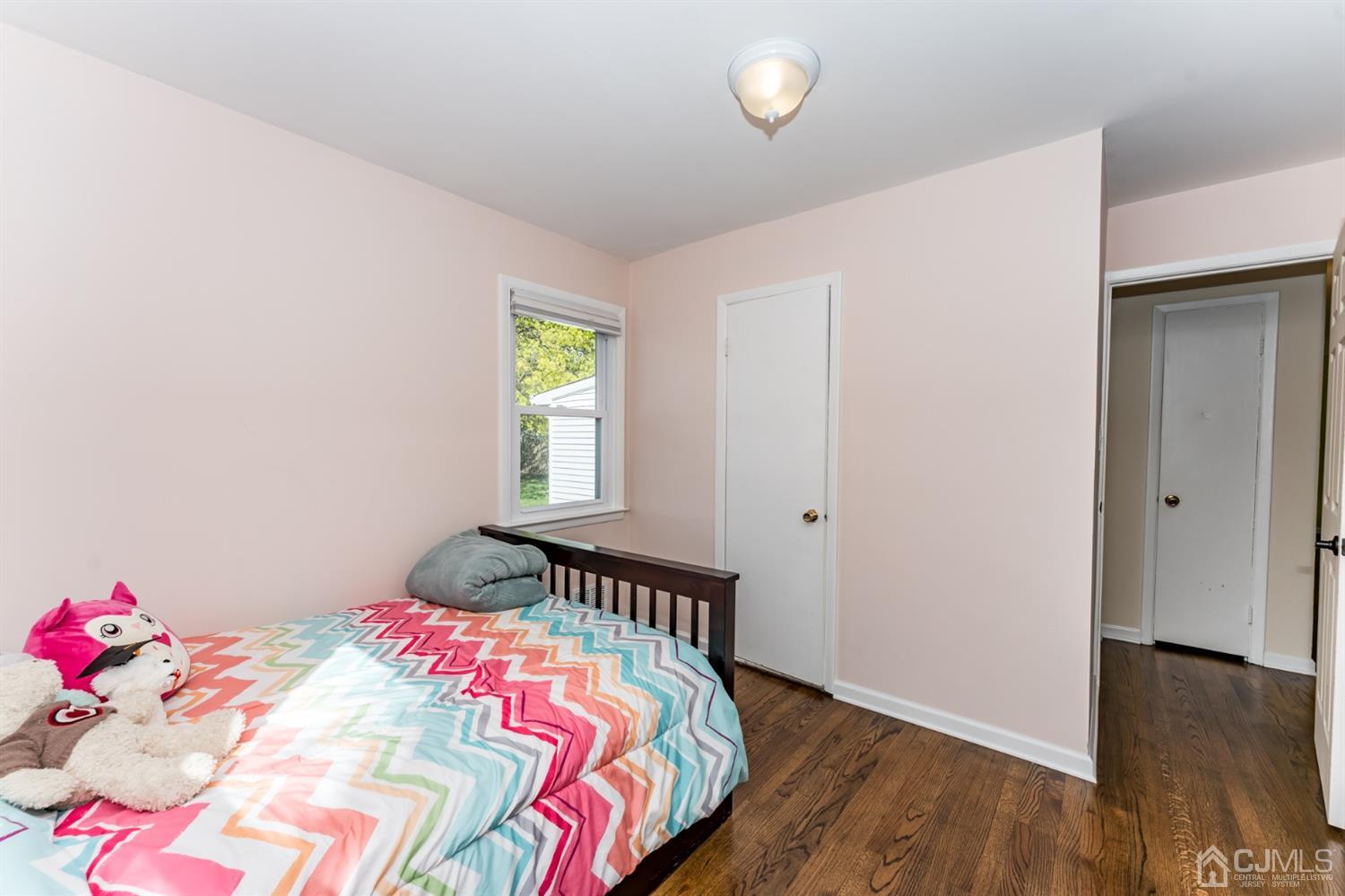 949 Yorke Road North Brunswick, NJ 08902 - Photo 19 of 26 Gallery Image 19