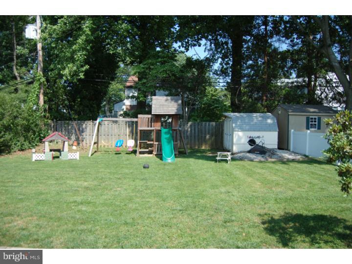 623 Maplewood Road Springfield, PA 19064 - Photo 22 of 25 Back Yard