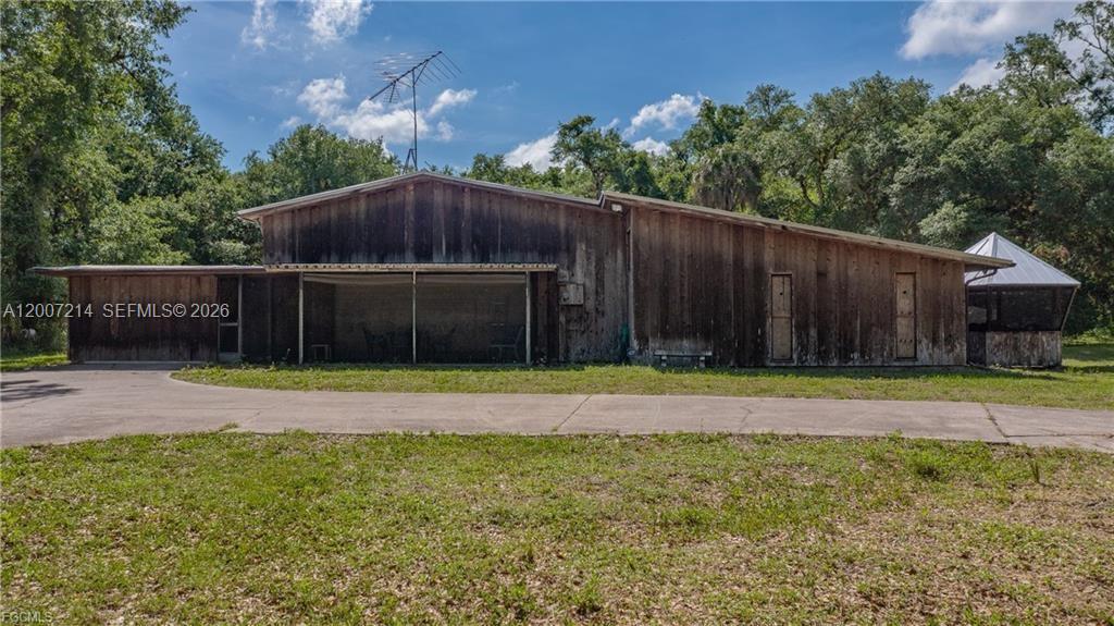 1040 Kirby Thompson Road LaBelle, FL 33935 - Photo 9 of 30