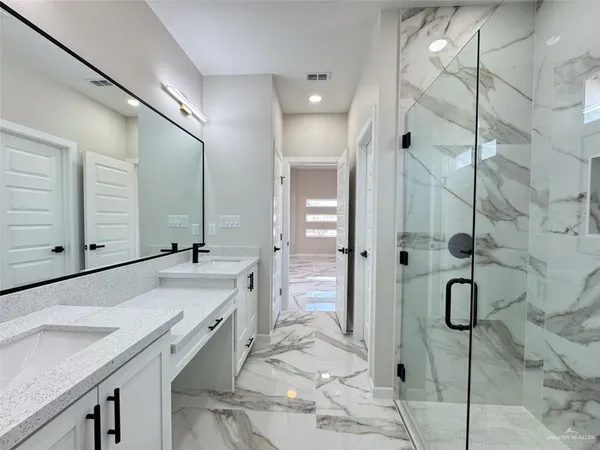 $2,500 | 8104 North 50th Street, McAllen, TX 78504