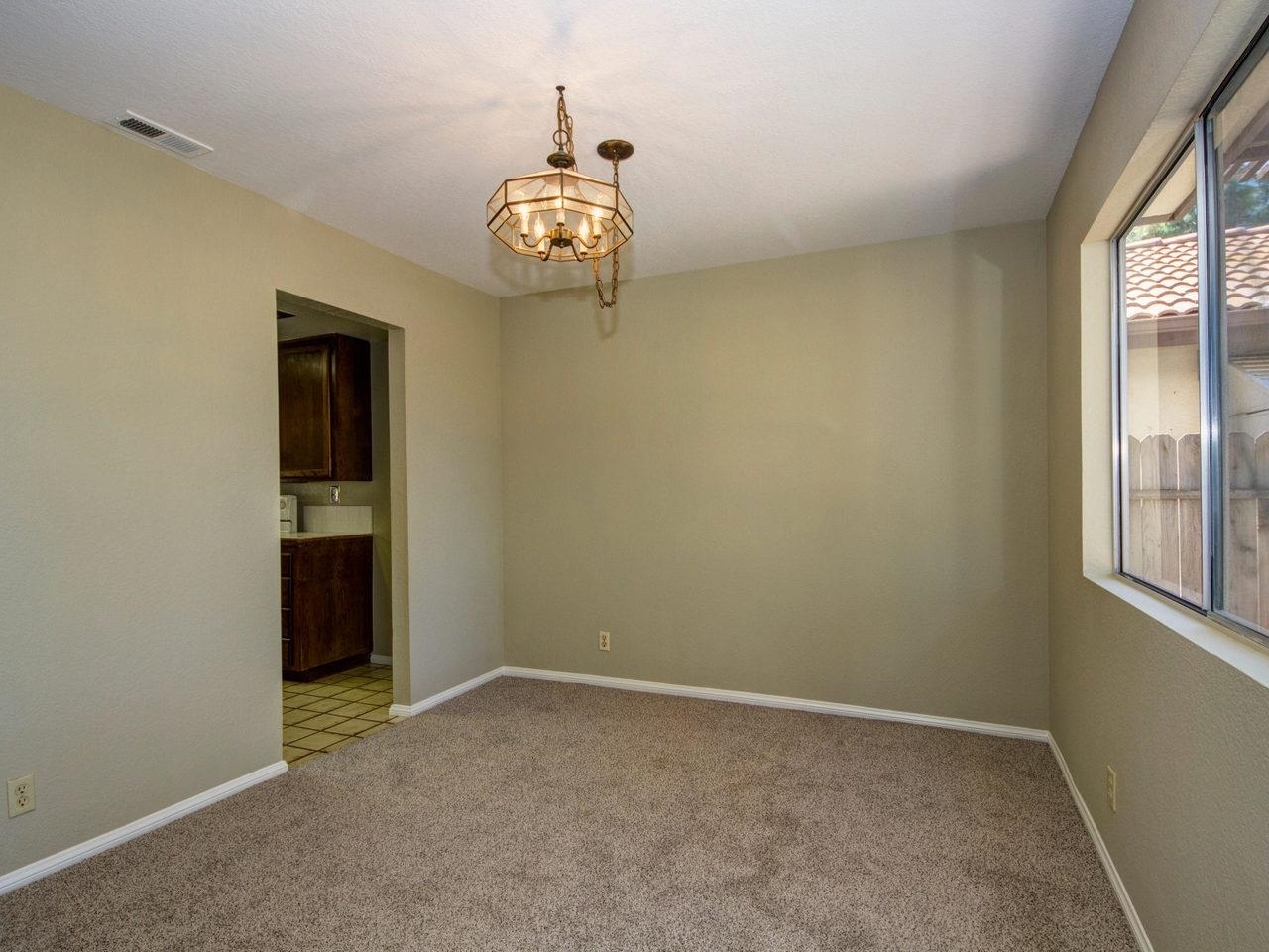 5672 Raintree Way Oceanside, CA 92057 - Photo 8 of 25