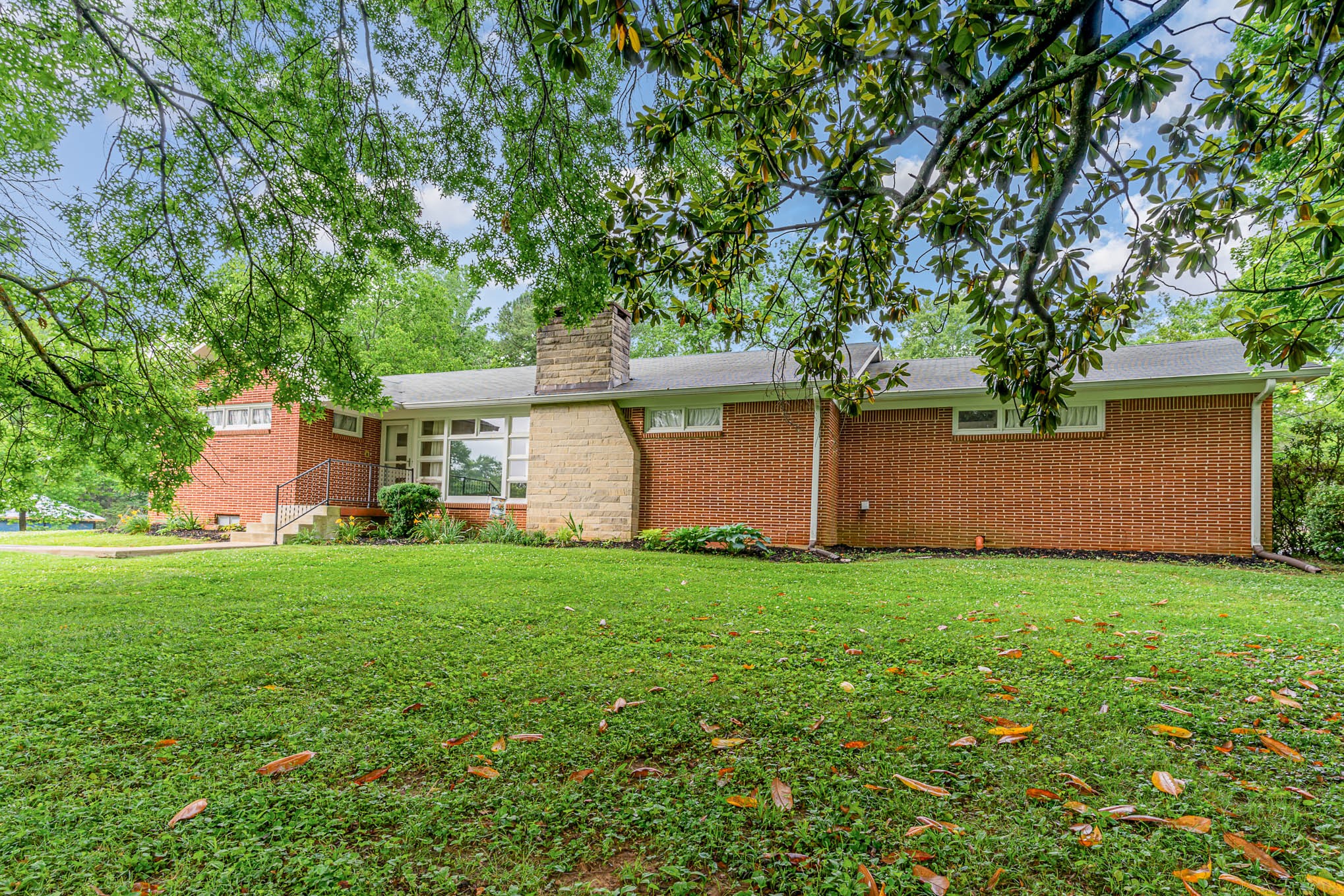 1200 Graymere Manor Road Columbia, TN 38401 - Photo 5 of 35 Gallery Image 5