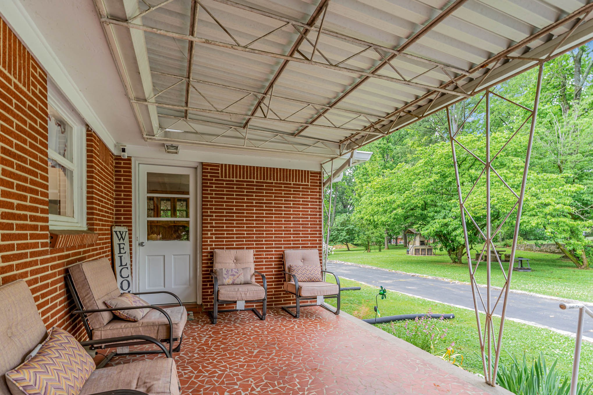 1200 Graymere Manor Road Columbia, TN 38401 - Photo 8 of 35 Gallery Image 8
