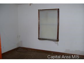 120 North 24th Street Springfield, IL 62703 - Photo 3 of 5