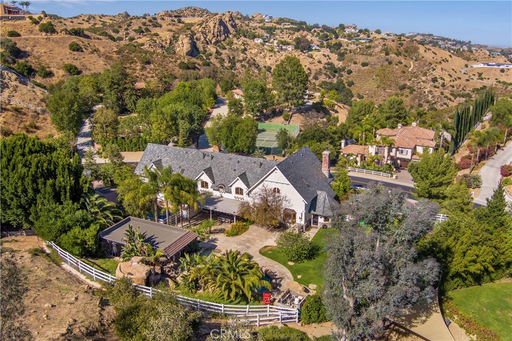 85 Saddlebow Road Bell Canyon, CA 91307 - Photo 70 of 75 an aerial view of multiple house