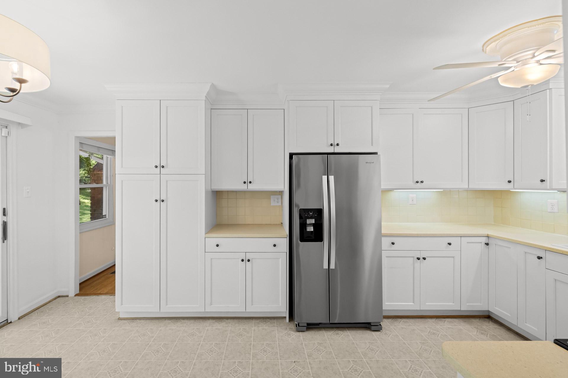 2925 Beaverwood Lane Silver Spring, MD 20906 - Photo 14 of 44 Kitchen