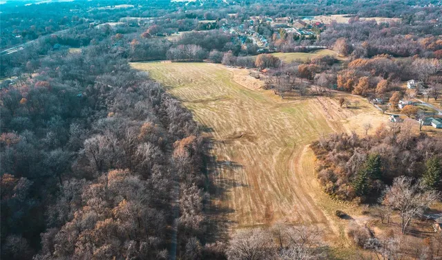 $2,000,000 | 6480 Green Acres Road, Glen Carbon, IL 62034