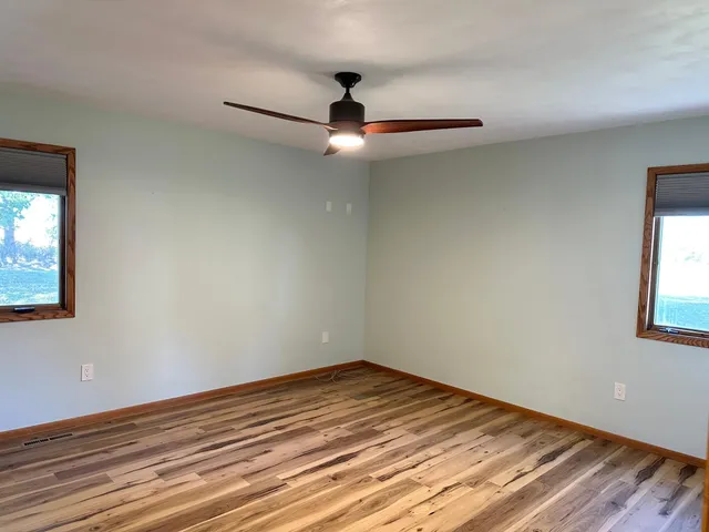 $319,900 | 15742 675th Avenue, Alden, MN 56009