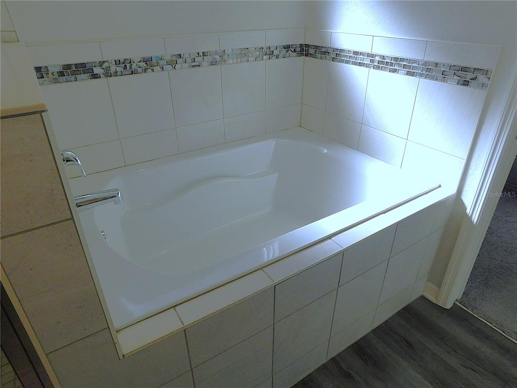 5902 Southwest 115th Street Road Ocala, FL 34476 - Photo 25 of 47