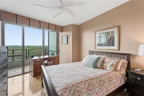 $849,000 | 700 Park Regency Place Northeast, Unit 1501, Atlanta, GA 30326