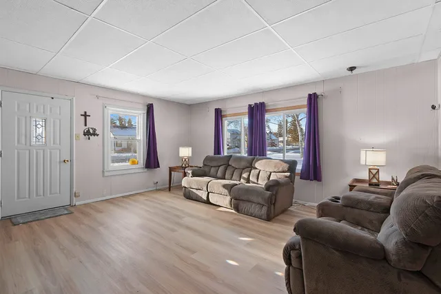 $229,000 | 302 McDonald Street, Oconto, WI 54153