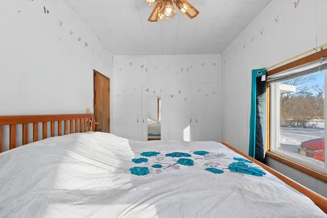 $229,000 | 302 McDonald Street, Oconto, WI 54153