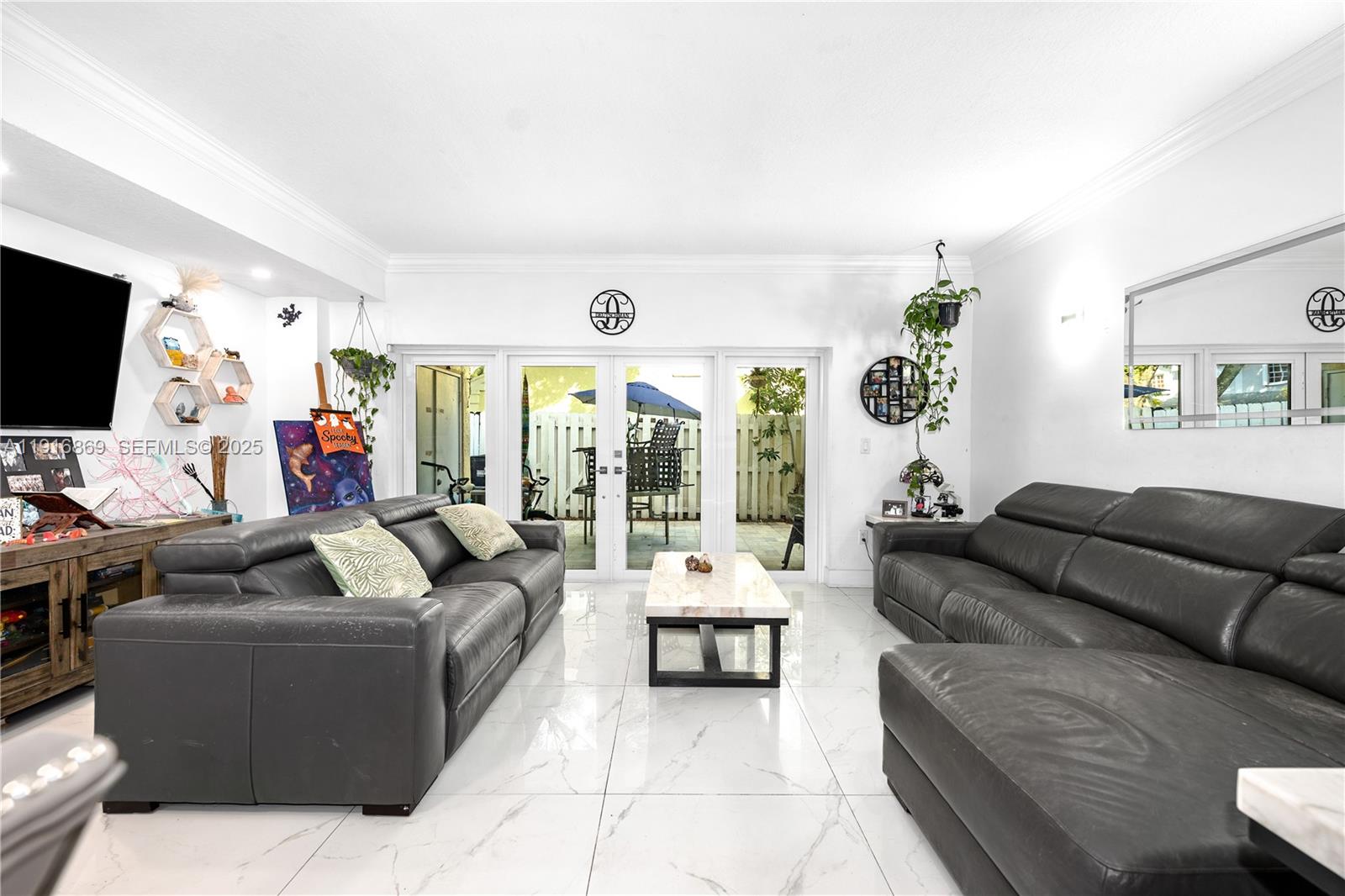 9985 Southwest 118th Place Miami, FL 33186 - Photo 17 of 30