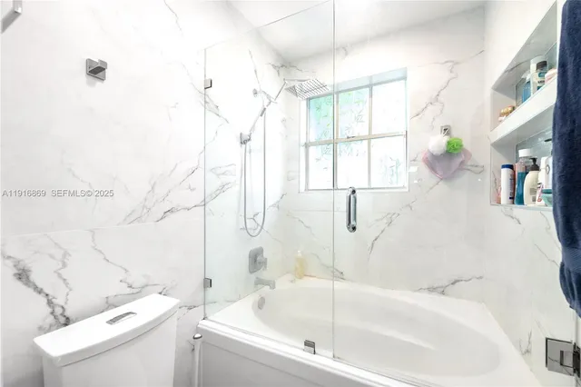 $469,000 | 9985 Southwest 118th Place, Miami, FL 33186