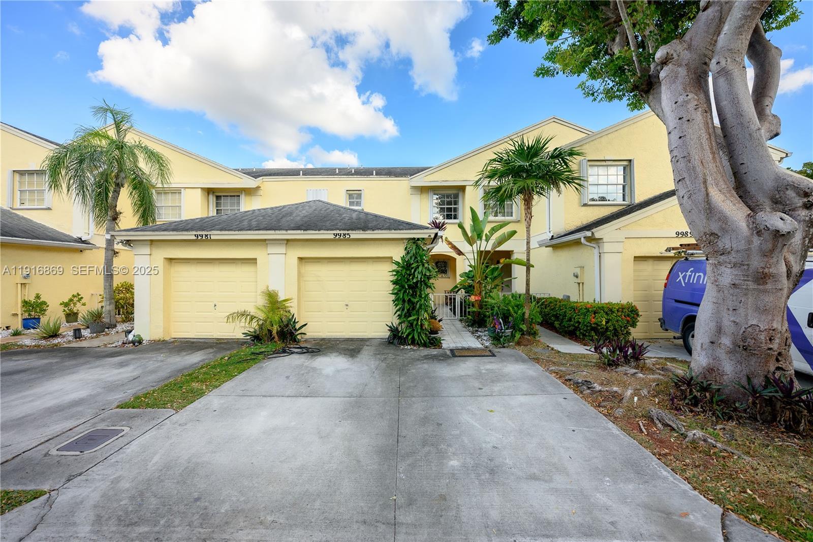 9985 Southwest 118th Place Miami, FL 33186 - Photo 4 of 30
