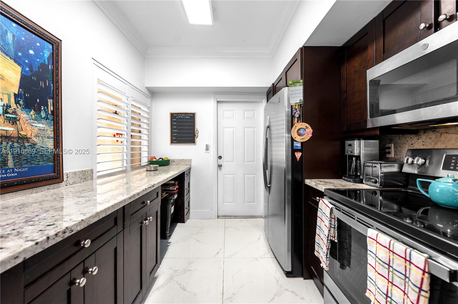 9985 Southwest 118th Place Miami, FL 33186 - Photo 9 of 30