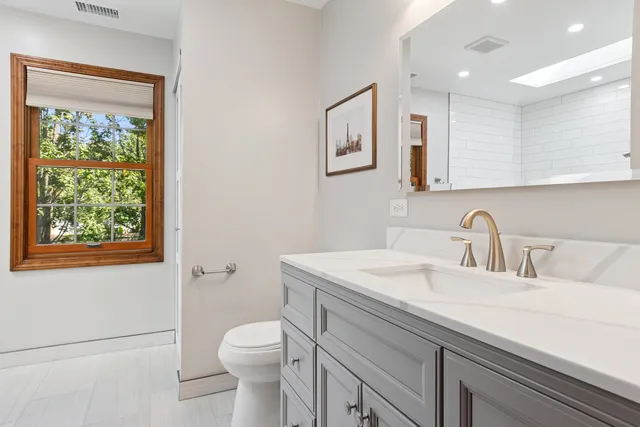 $750,000 | 2230 Keim Road, Naperville, IL 60565