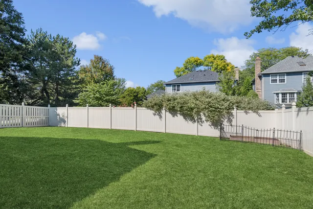 $750,000 | 2230 Keim Road, Naperville, IL 60565