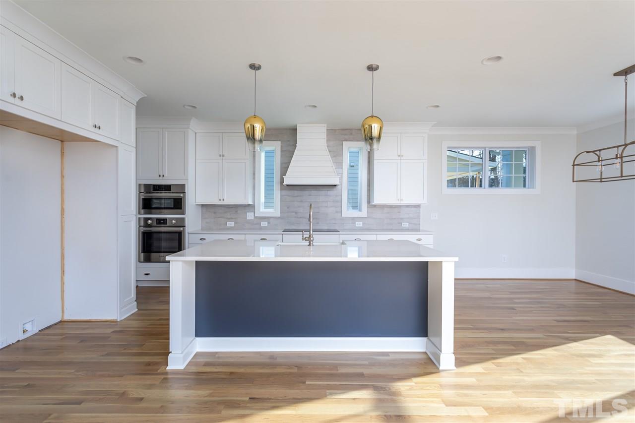 102 West Whitaker Mill Road Raleigh, NC 27608 - Photo 12 of 24