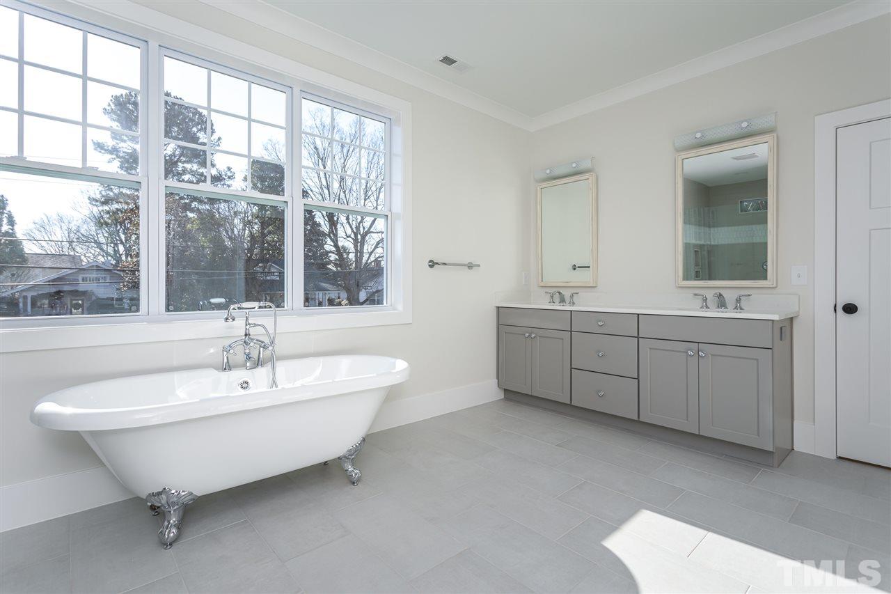 102 West Whitaker Mill Road Raleigh, NC 27608 - Photo 18 of 24