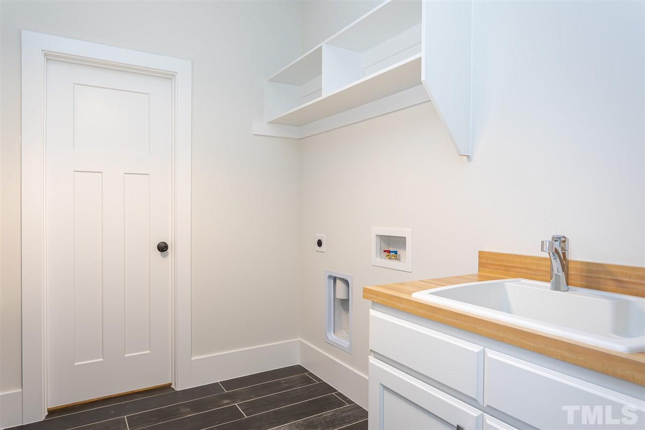 102 West Whitaker Mill Road Raleigh, NC 27608 - Photo 10 of 24