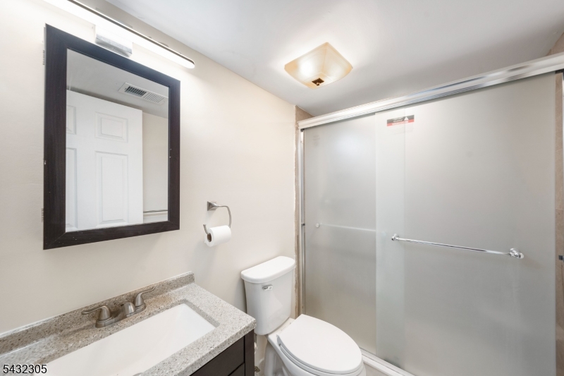 27 Alvin Terrace Springfield, NJ 07081 - Photo 15 of 19