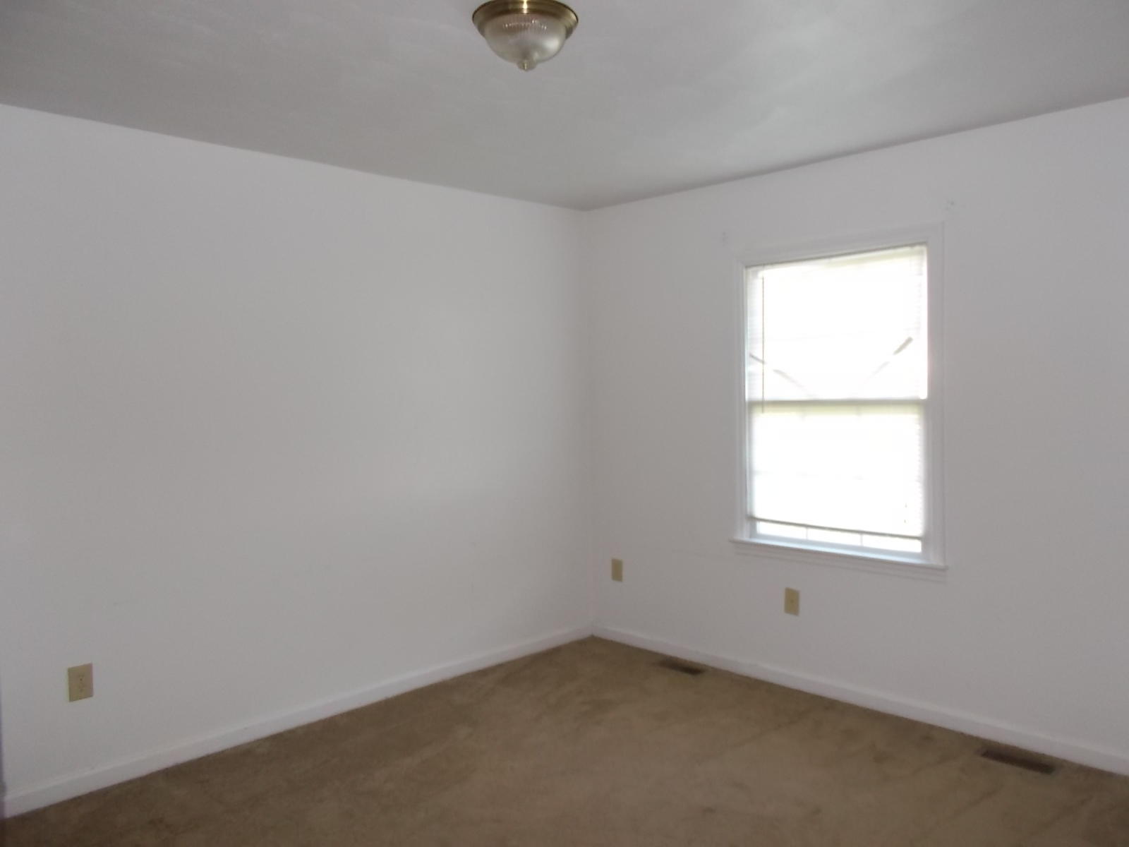 37 Rainbow Road Wirtz, VA 24184 - Photo 29 of 36 DSCN6027