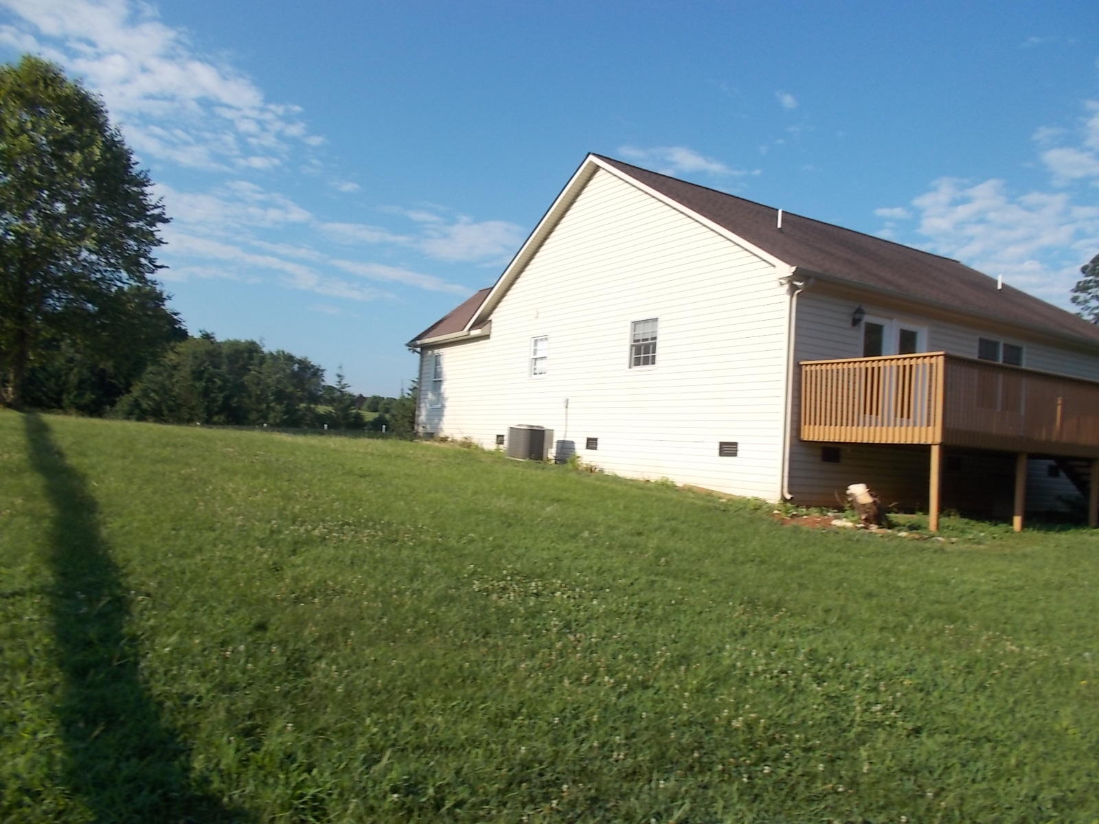 37 Rainbow Road Wirtz, VA 24184 - Photo 5 of 36 DSCN6002
