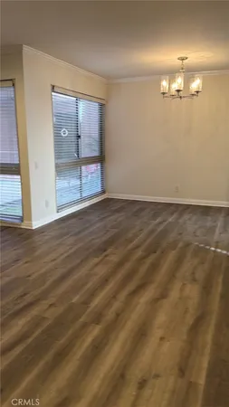 $3,200 | 5301 Balboa Boulevard, Unit D5, Encino, CA 91316