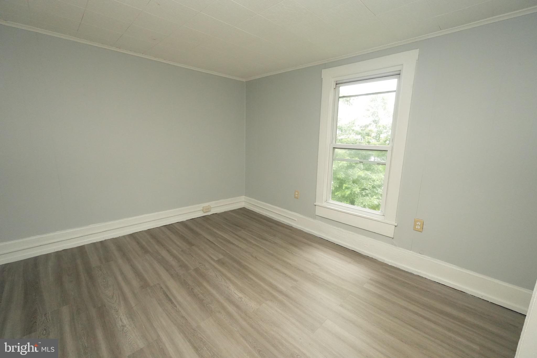 703 Baker Street Cumberland, MD 21502 - Photo 5 of 10