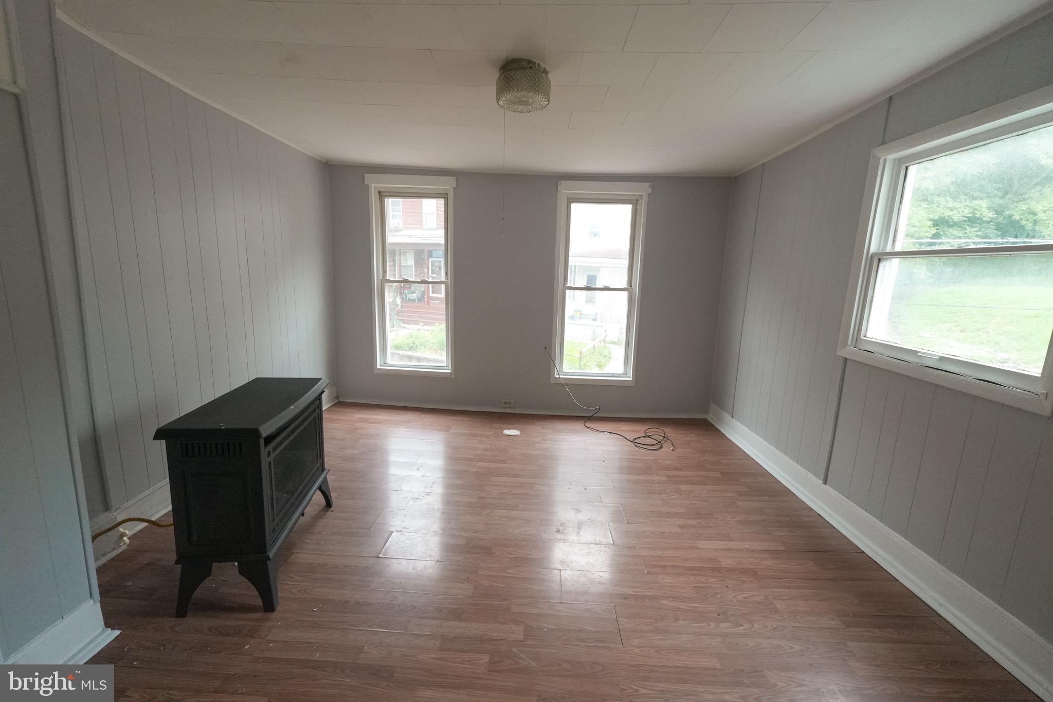 703 Baker Street Cumberland, MD 21502 - Photo 9 of 10