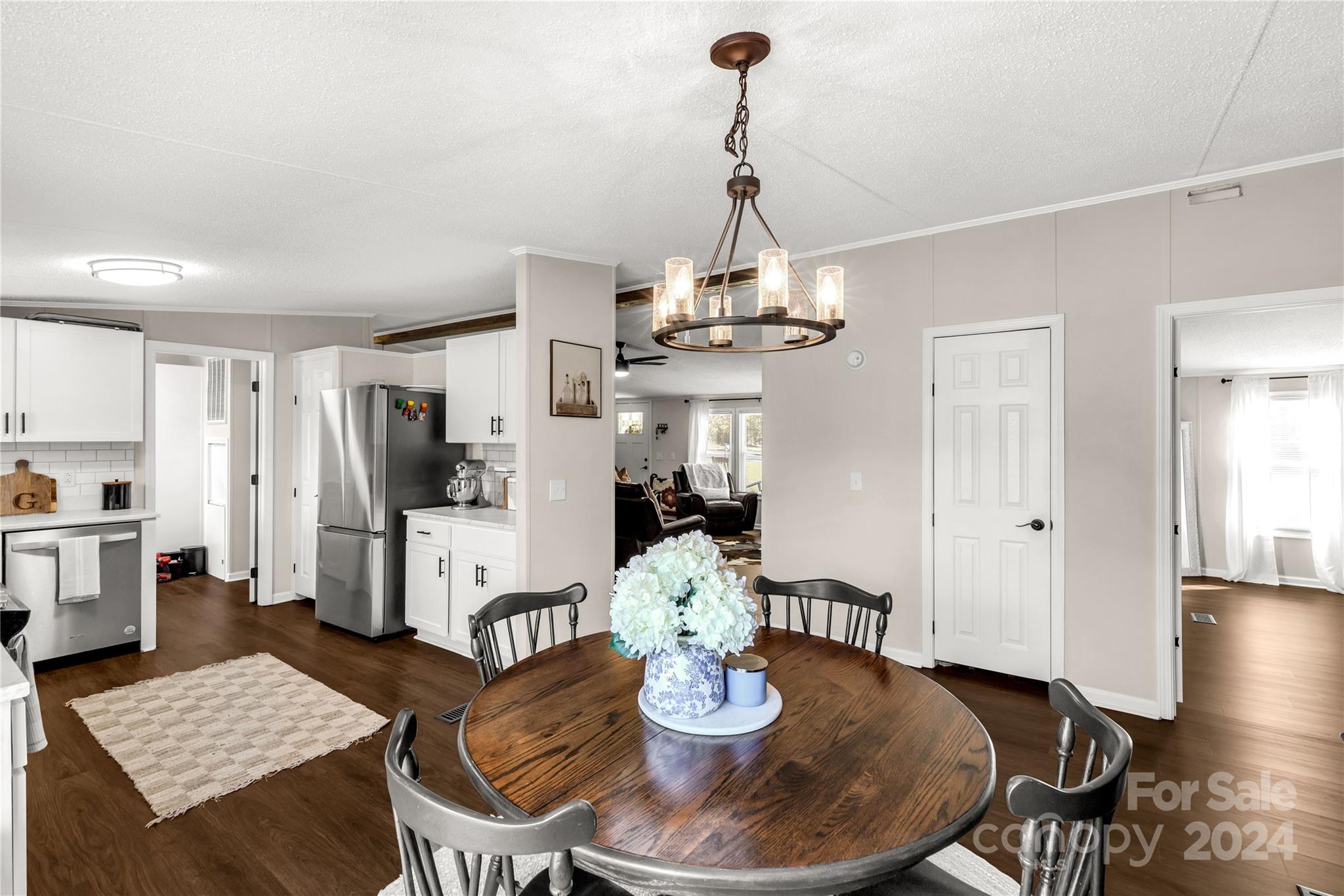 1813 Lincoln Road York, SC 29745 - Photo 7 of 39 Gallery Image 7