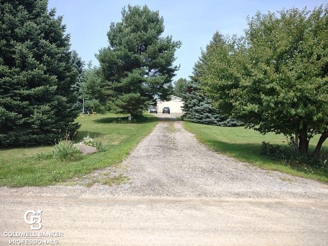 12014 Speaker Road Yale, MI 48097 - Photo 37 of 38 Driveway View 1