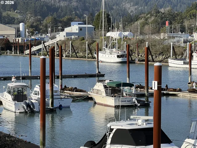 $229,000 | 98126 West Benham Lane, Unit 9, Brookings, OR 97415