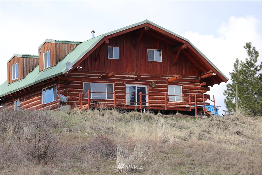 948 Swanson Mill Road Tonasket, WA 98855 - Photo 1 of 23 Gallery Image 1
